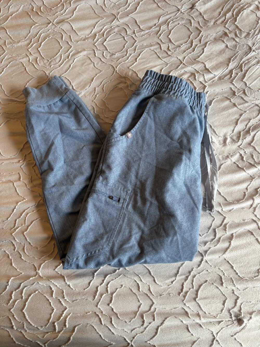 DISCONTINUED Figs Zamora Jogger Scrub Pants – Heather Indigo